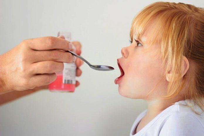 Lijek djetetu ne dajite na svoju ruku