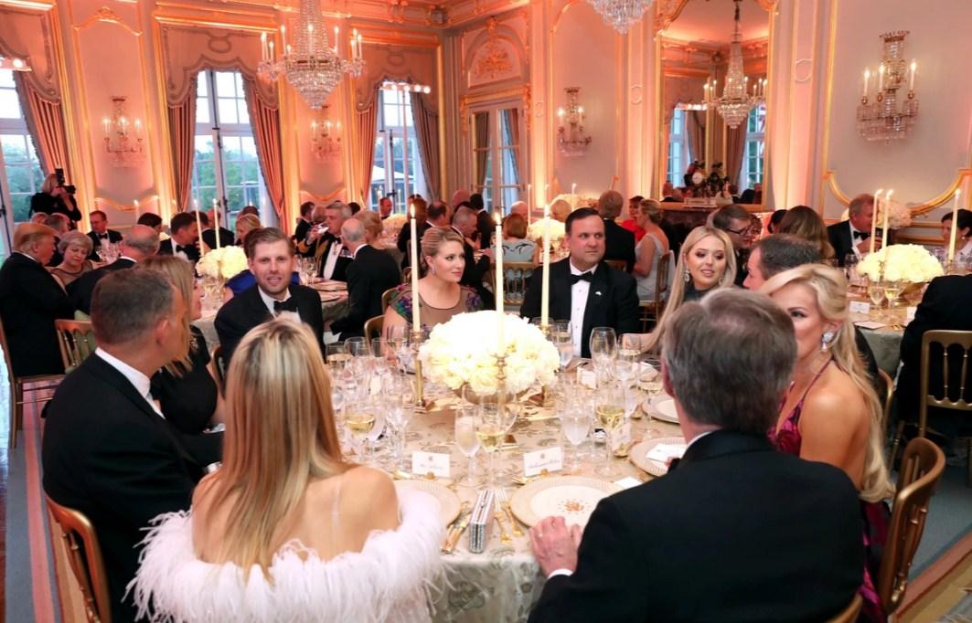 Kako izgleda kad Tramp organizira večeru u Londonu