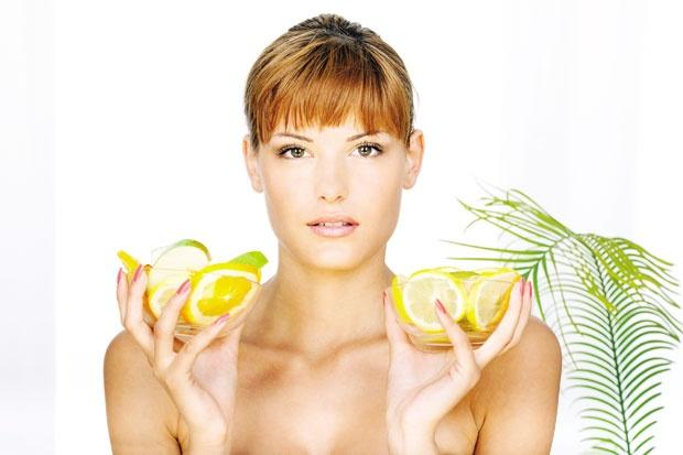 Limunov sok sužava pore i smanjuje masnoću kože - Avaz