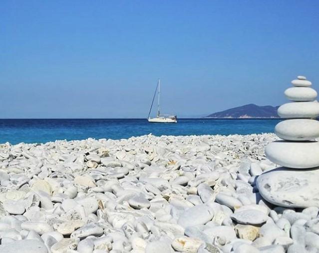 Drastične kazne: Za uzimanje kamenčića s plaže omiljenog ljetovališta platit ćete od 400 do 1.000 eura