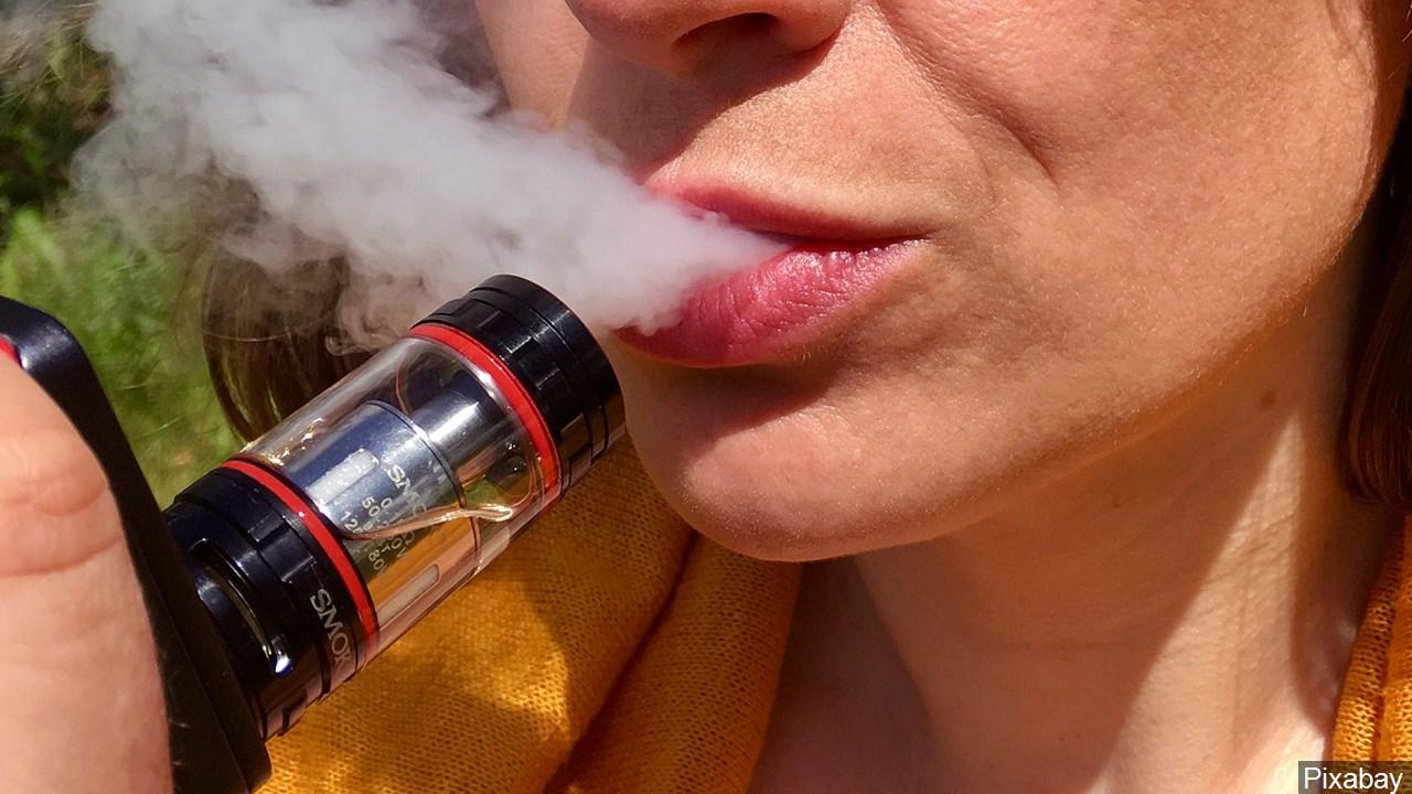 Potvrđen prvi slučaj bolesti pluća zbog elektronskih cigareta