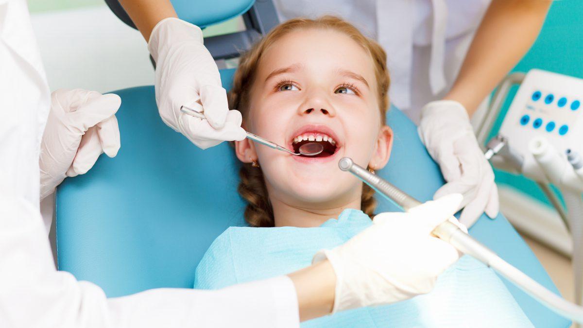 Bezbolan dječiji odlazak stomatologu