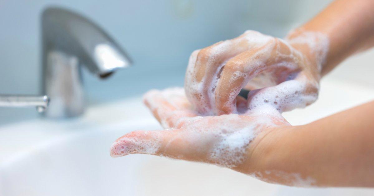 Sapun i voda efikasniji od sredstava za dezinfekciju ruku - Avaz