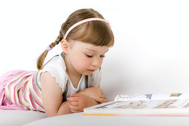 Djeca koja mnogo čitaju, vježbaju smisao za jezik - Avaz