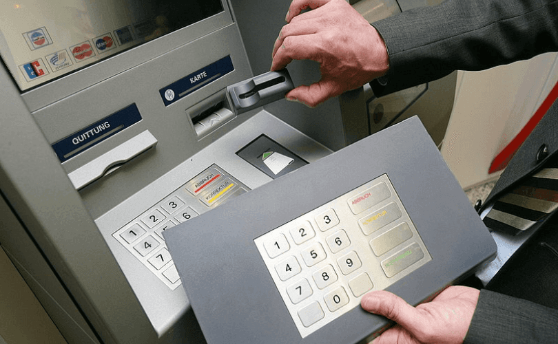 Bugarin preko bankomata skinuo 12.000 eura s tuđih računa