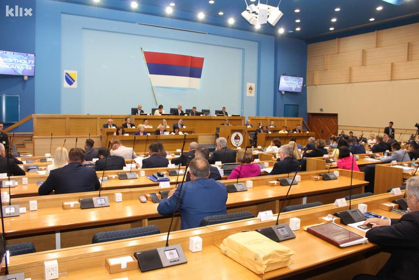 NSRS: Usvojena Deklaracija o zaštiti prava SPC-a u Crnoj Gori