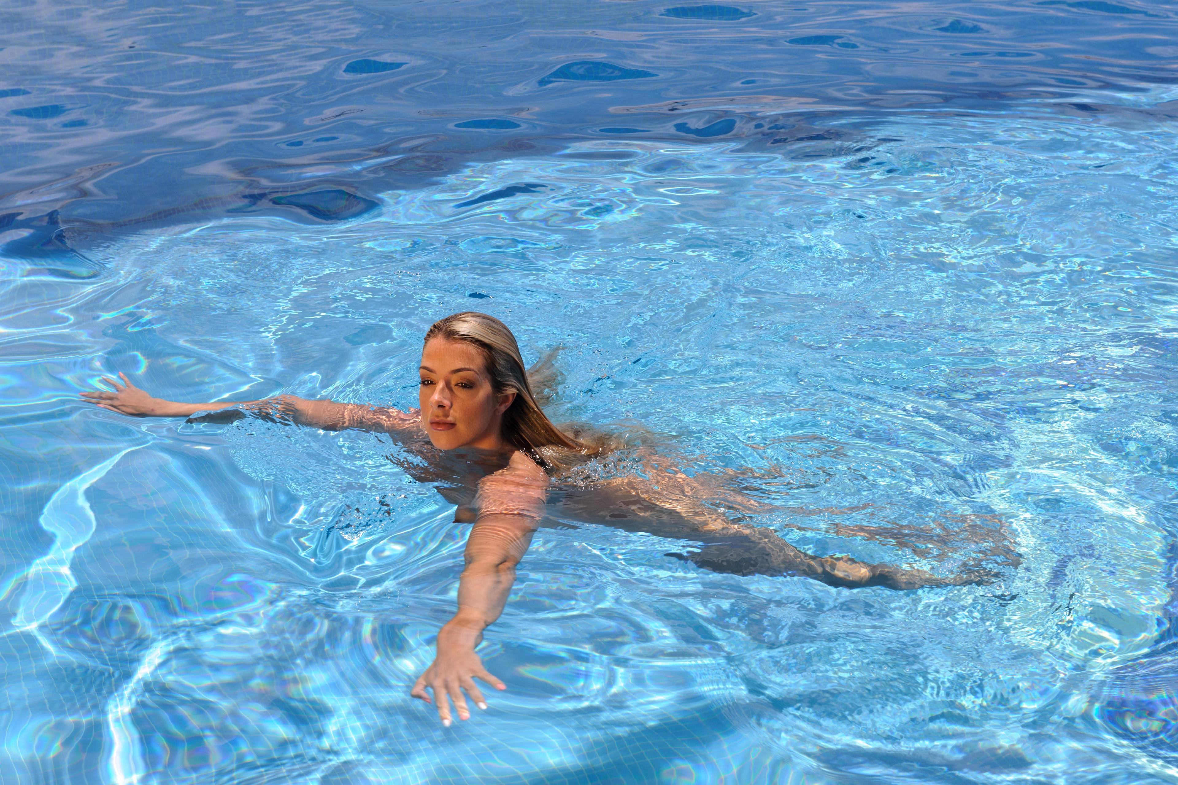 Tokom plivanja upošljavaju se gotovo svi mišići - Avaz