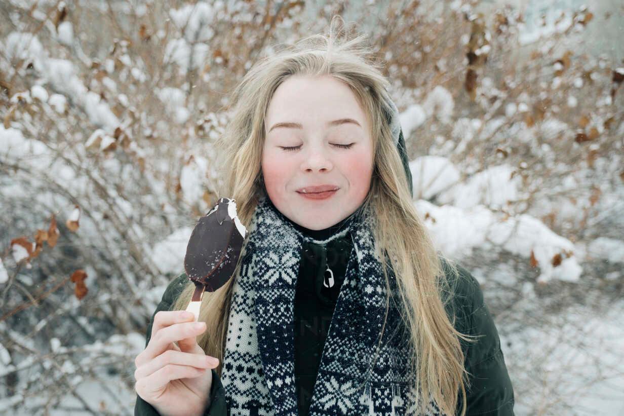 Sladoled ne šteti zimi, niti grlu niti dišnim organima - Avaz