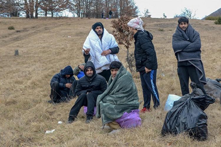 Migranti ostali na bh. strani - Avaz