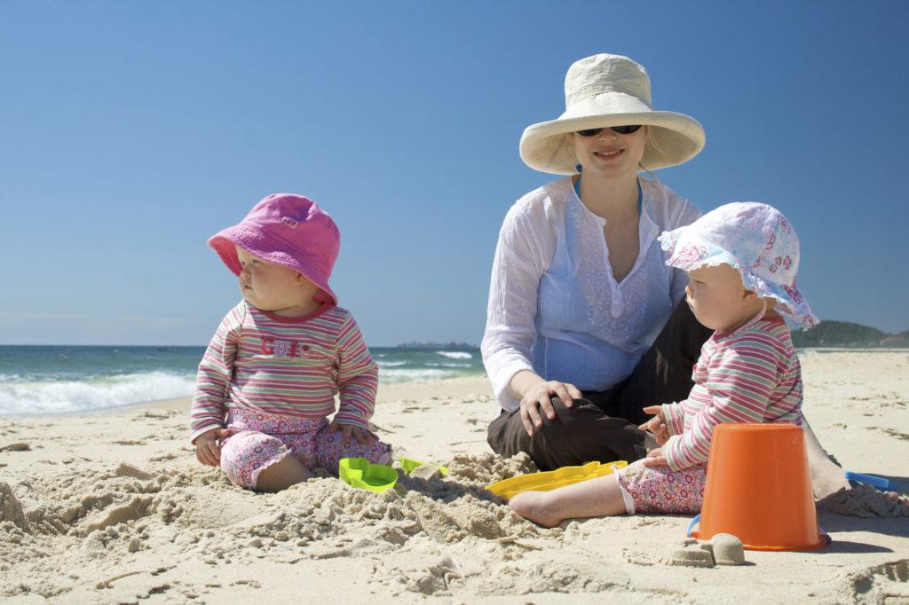 Šta je potrebno ponijeti tokom boravka na plaži s djecom