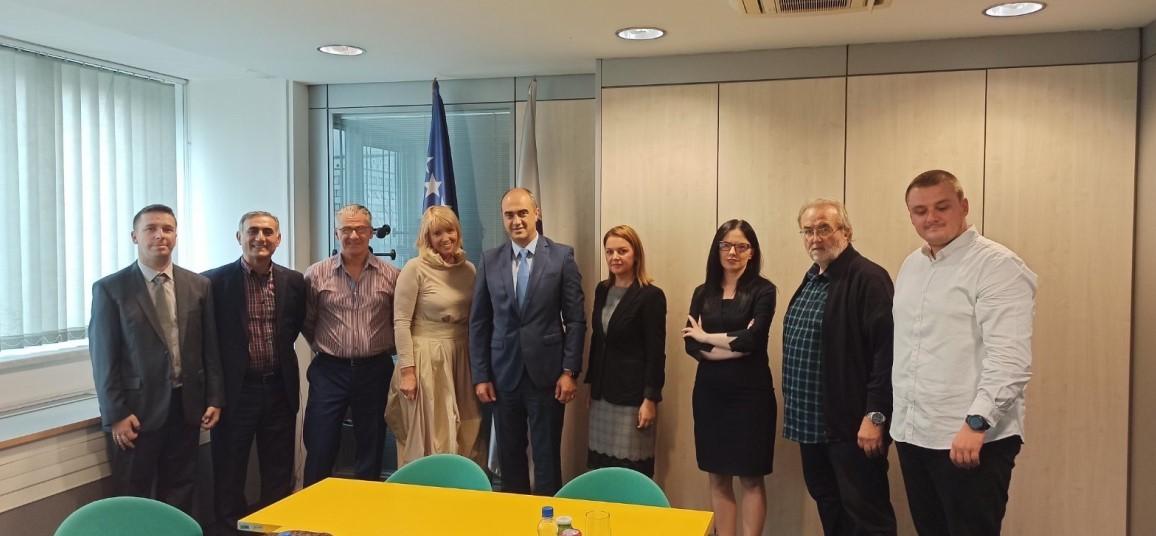 Kosovac i ustanove za biomedicinski potpomognutu oplodnju potpisali ugovore
