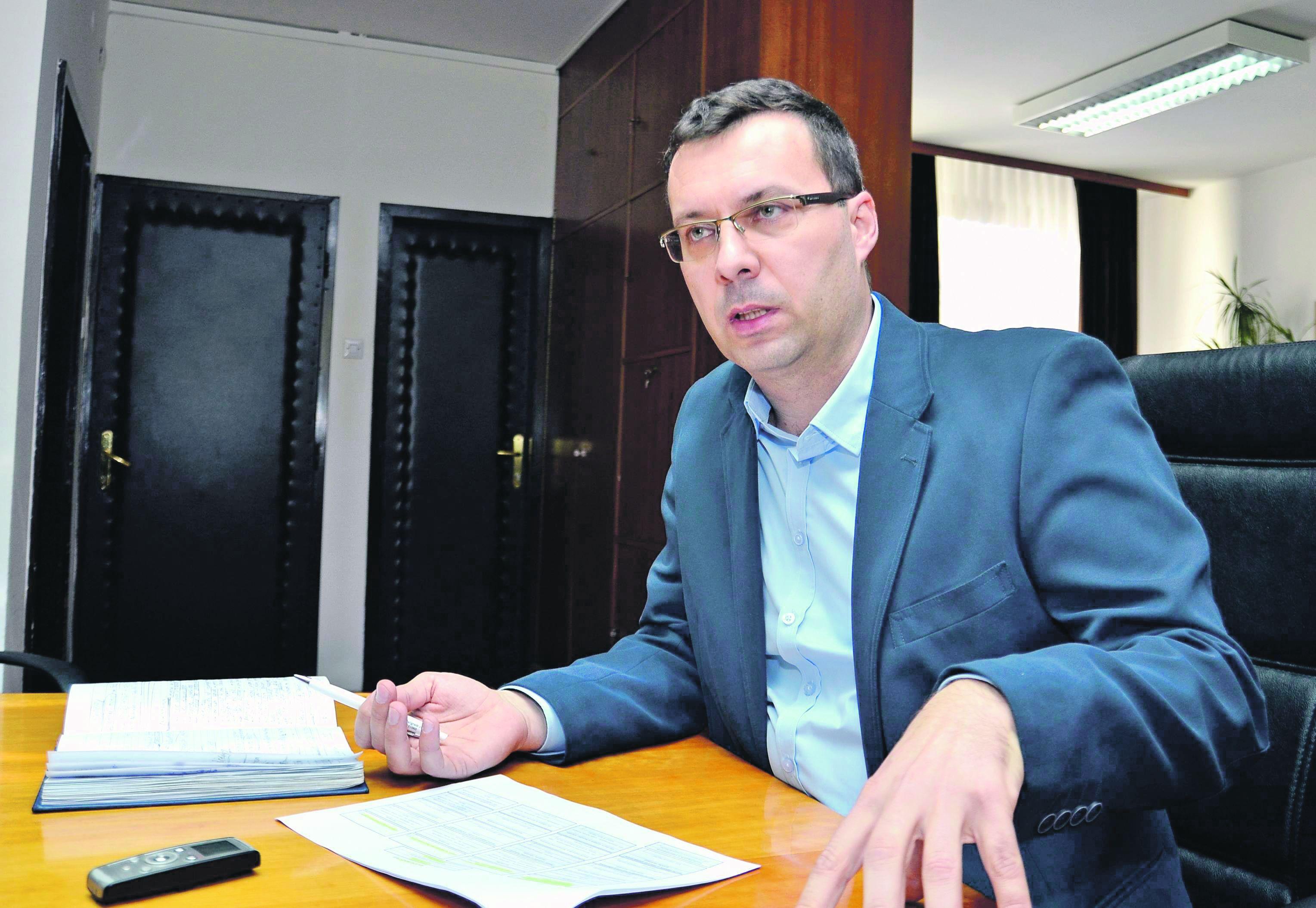 Ministar Nermin Džindić za "Avaz": Struja neće poskupjeti!