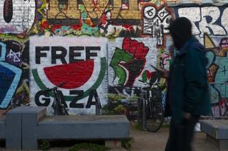 Na zidovima u Londonu ispisano "Slobodna Palestina"

