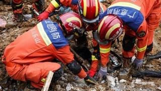 U obrušavanju dijela planine u Kini poginuli najmanje 19 osoba 