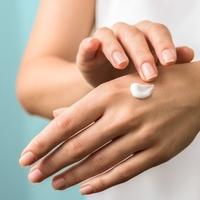 Šta može biti uzrok suhe kože na rukama?