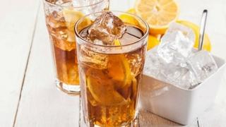 Stavljate li led u piće: Stručnjaci savjetuju da to više ne radite