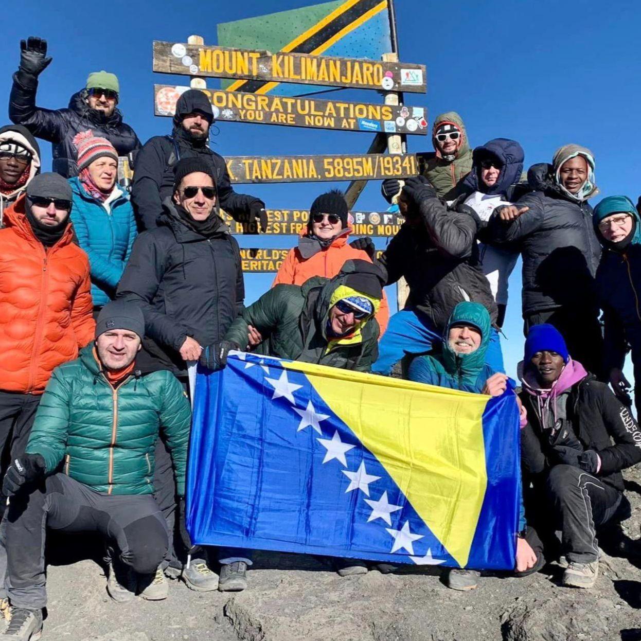 Tomislav Cvitanušić i grupa bh. planinara osvojila vrh Kilimandžara