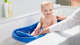 Bebu ne kupajte duže od 12 minuta: Ovo je razlog