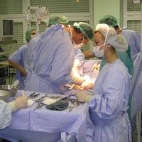 U UKC-u Tuzla uspješno obavljene transplantacije jetre i rožnice
