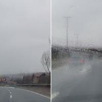 Video / Jaki udari vjetra na autoputu, a počela je i kiša padati