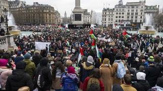 Stotine hiljada se okupilo na maršu za Palestinu u Londonu
