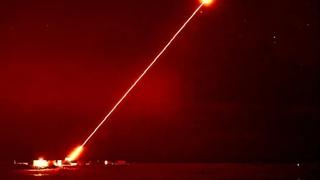 Velika Britanija na ratne brodove uskoro postavlja moćne lasere: Svijet je sve opasniji