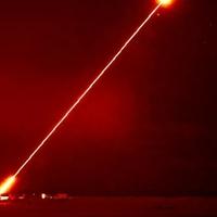 Velika Britanija na ratne brodove uskoro postavlja moćne lasere: Svijet je sve opasniji