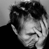 Sindrom razdražljivog muškarca: Ovo su znakovi muške menopauze