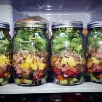 Salata u tegli: Zdrav obrok koji štedi vrijeme i novac