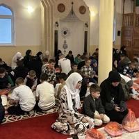 U Srebrenici organiziran iftar za oko stotinu djece