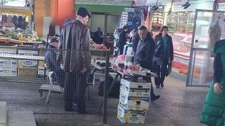 I siromaštvo potiče male prodavače da se bave prodajom ilegalnih proizvoda: Crno tržište duhana guta milione maraka!