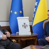Bećirović razgovarao s ambasadorom Islamske Republike Iran u BiH Abuzarom Ebrahimijem Torkamanom