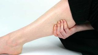 Grčevi u nogama: Zašto se javljaju i kada se obratiti ljekaru