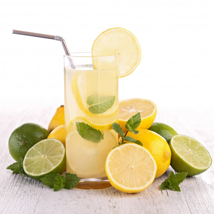 Limunov sok trebali biste uvesti u prehranu kad god se želite riješiti viška vode - Avaz, Dnevni avaz, avaz.ba