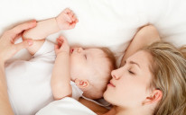 Kada dijete osjeti vašu smirenost i ono će brzo zaspati