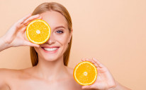 Vitamin C štiti vašu kožu