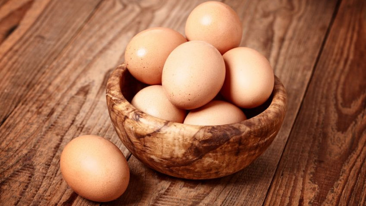 Holin, koji se nalazi u jajima, održava fleksibilnost i integritet membrana ćelija mozga